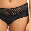 un joli shorty avec tissu resille de la marque Freya lingerie